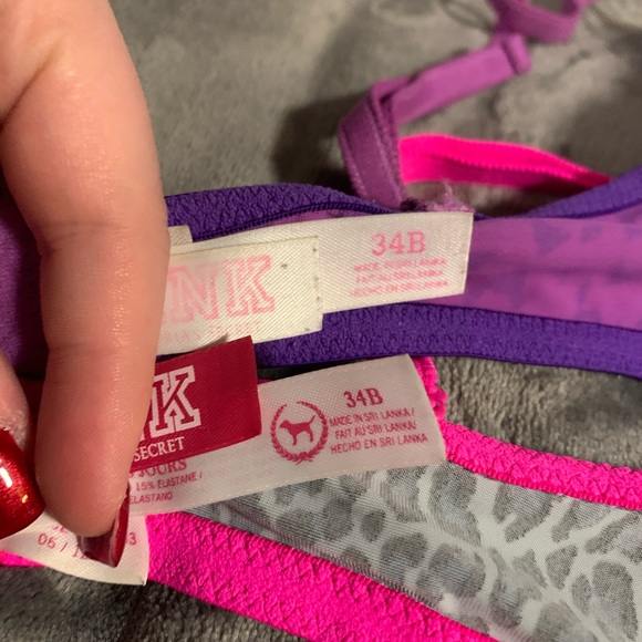 Sold ✔️🔴 🔴 🔴 - Picture 3 of 3